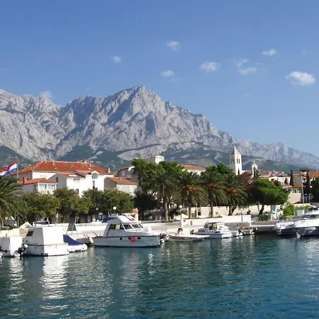 Zana - 30 M From Sea Apartment